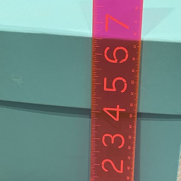 Empty Box Only Tiffany & Co Large Gift Box Storage 13 x 8 x 7 - Picture 7 of 9